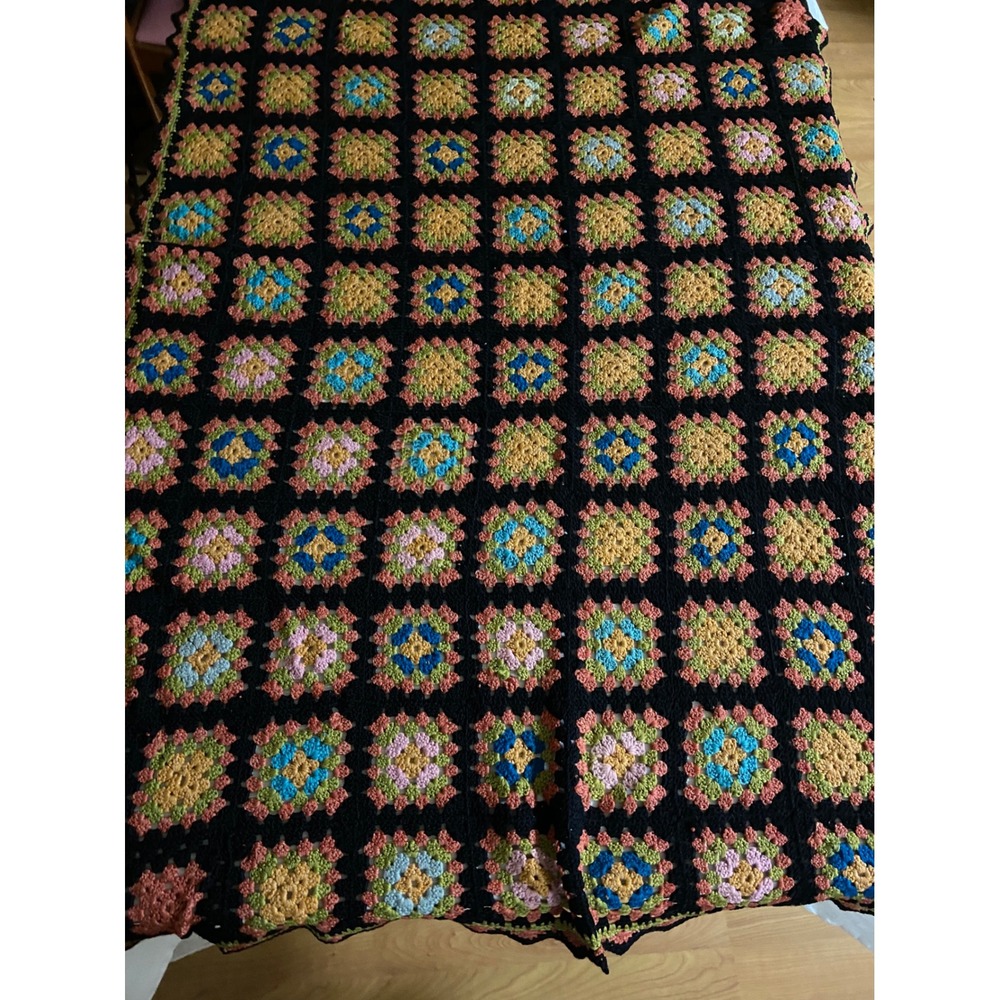 Vintage Handmade Crochet Granny Blanket Black Multi Color Retro Throw‎ 28x36